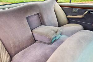 Image 18/38 of Mercedes-Benz 300 SEL 6.3 (1970)