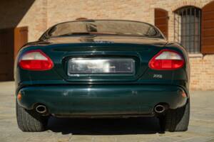 Imagen 7/50 de Jaguar XK8 4.0 (1998)