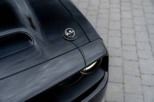 Image 12/86 of Dodge Challenger SRT "Black Ghost" (2023)