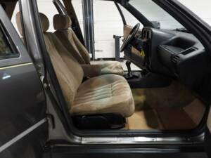 Bild 7/10 von Lancia Thema 8.32 (1987)
