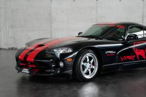 Image 1/50 of Dodge Viper GTS (2005)