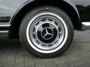 Imagen 26/26 de Mercedes-Benz 230 SL (1967)