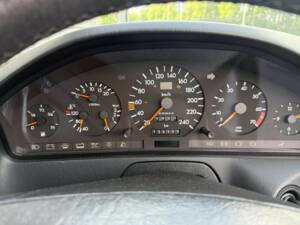 Image 29/50 de Mercedes-Benz 300 SL (1990)