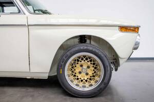 Immagine 8/32 di BMW 2002 tii (1971)