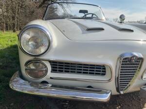 Bild 5/8 von Alfa Romeo 2000 Spider (1959)