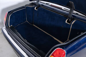 Bild 26/31 von Bentley Azure (1999)