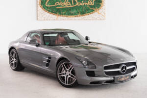 Imagen 15/56 de Mercedes-Benz SLS AMG (2011)