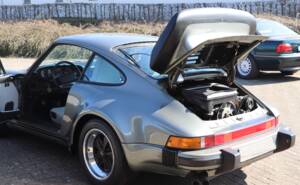 Imagen 46/52 de Porsche 911 Turbo 3.3 (1987)