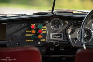 Immagine 18/23 di Aston Martin DB 2/4 Mk III (1958)