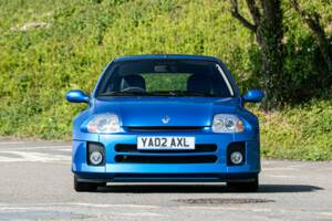 Image 6/34 of Renault Clio II V6 (2002)