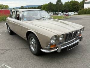 Bild 34/40 von Jaguar XJ 6 4.2 (1971)