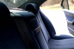 Image 7/55 of BMW 525ix (1993)