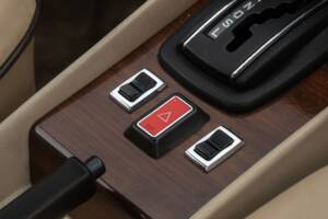 Bild 32/50 von Mercedes-Benz 350 SL (1979)