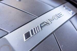 Image 22/50 of Mercedes-Benz CLK 55 AMG (2003)