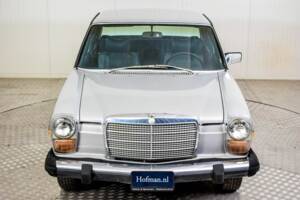 Afbeelding 29/50 van Mercedes-Benz 240 D (1976)