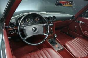 Afbeelding 13/30 van Mercedes-Benz 300 SL (1985)