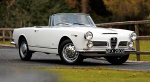 Imagen 29/50 de Alfa Romeo 2600 Spider (1964)
