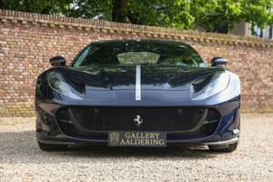 Image 8/50 of Ferrari 812 Superfast (2020)