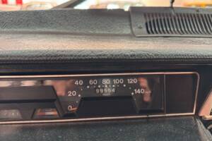 Image 18/19 of Renault R 6 GTL (1980)