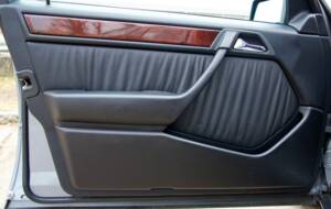 Bild 23/32 von Mercedes-Benz 280 TE (1993)