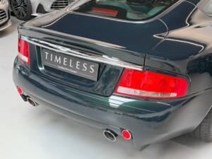 Image 11/43 of Aston Martin V12 Vanquish (2003)