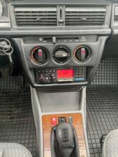 Bild 7/12 von Mercedes-Benz 190 D 2.5 (1990)