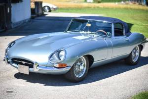 Carosseria_Classica_de_Jaguar_E-Type_1963_Serie1Roadster_2