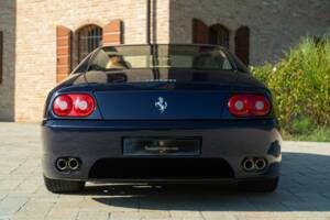 Image 8/50 of Ferrari 456 GT (1995)
