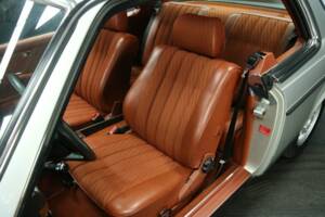 Image 12/50 of Mercedes-Benz 280 CE (1980)