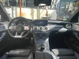 Image 14/26 of Mercedes-Benz C 63 AMG T (2020)