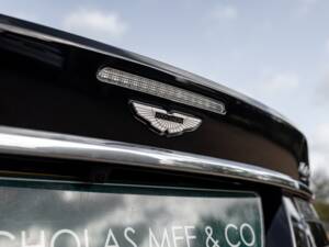 Image 22/77 of Aston Martin DBS (2009)