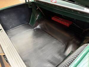 Image 26/44 de Volvo P 144 (1972)