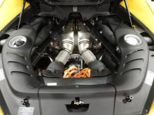 Image 9/15 of Ferrari 296 GTS (2025)