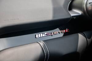 Immagine 16/22 di Ferrari 812 Superfast (2018)