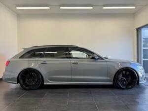 Bild 5/28 von Audi RS6 Avant Performance (2017)
