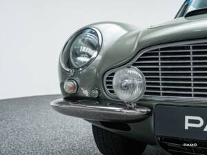 Bild 13/40 von Aston Martin DB 6 (1965)