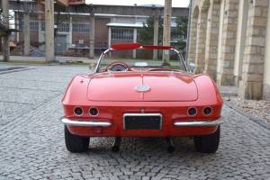 Image 6/20 of Chevrolet Corvette (1962)