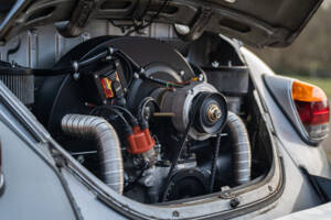 Image 24/38 of Volkswagen Beetle 1302 S (1970)