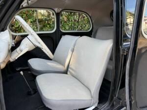 Afbeelding 5/18 van Renault 4 CV (1956)