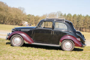Immagine 32/35 di SIMCA 8 - 1200 (1951)