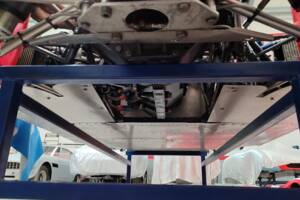 Image 40/50 of Lola T290 (1972)