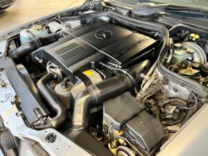 Afbeelding 32/62 van Mercedes-Benz E 500 (1995)