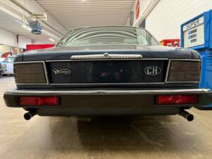 Image 15/18 of Jaguar XJ 6 4.0 (1990)