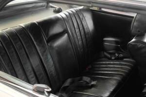 Image 27/49 de Mercedes-Benz 280 SE (1970)