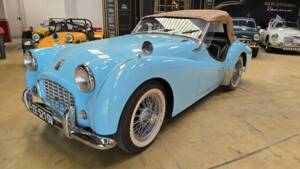 Image 7/50 of Triumph TR 3A (1959)