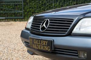Image 50/50 of Mercedes-Benz 500 SL (1992)
