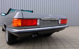 Image 59/96 of Mercedes-Benz 560 SL (1987)