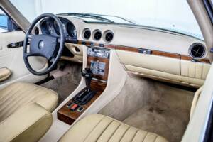Immagine 9/50 di Mercedes-Benz 450 SL (1978)