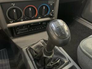 Image 14/30 of Alfa Romeo 75 1.6 (1989)