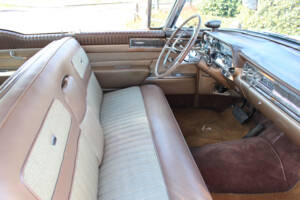 Image 15/29 of Cadillac 60 Special Fleetwood (1958)